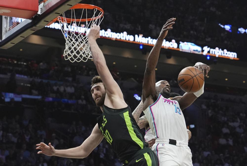 张展硕将个 张展硕将个