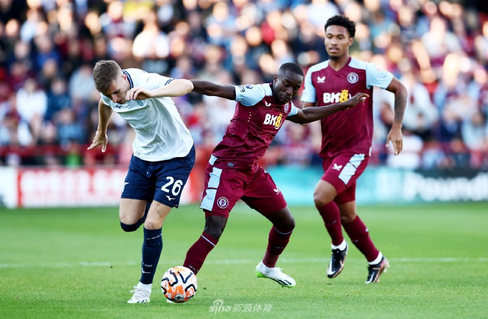 的历史交锋 的历史交锋